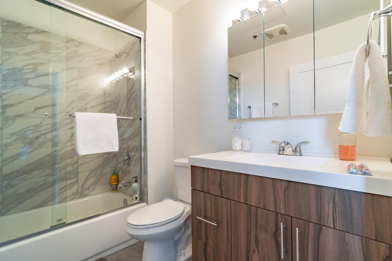 Mccormick Place Modern 2Br Loft In Downtown Chicago Michigan Avenue With Optional Parking Near Soldier Field Чикаго Екстер'єр фото