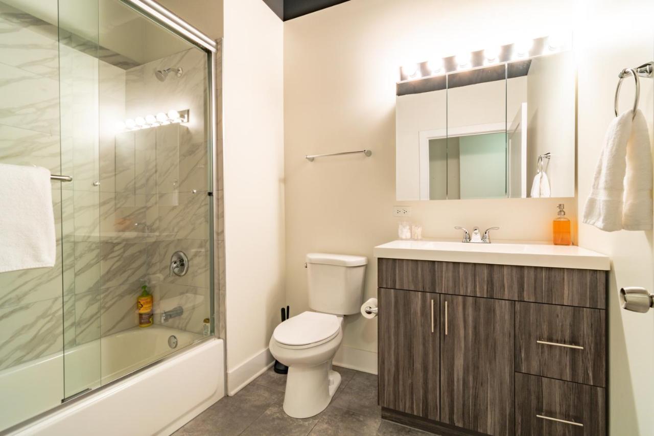 Mccormick Place Modern 2Br Loft In Downtown Chicago Michigan Avenue With Optional Parking Near Soldier Field Чикаго Екстер'єр фото